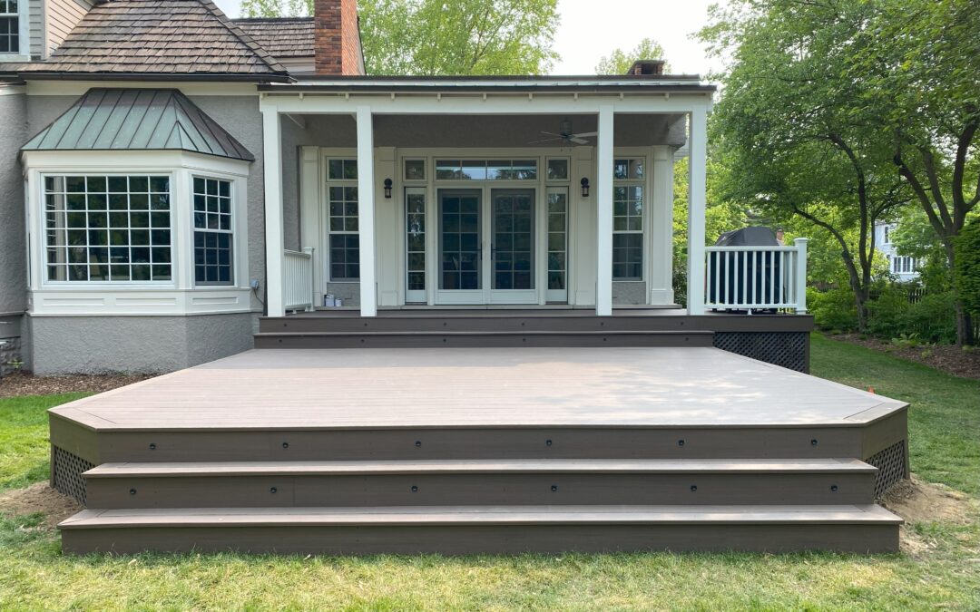 Grosse Pointe Farms – Composite Deck